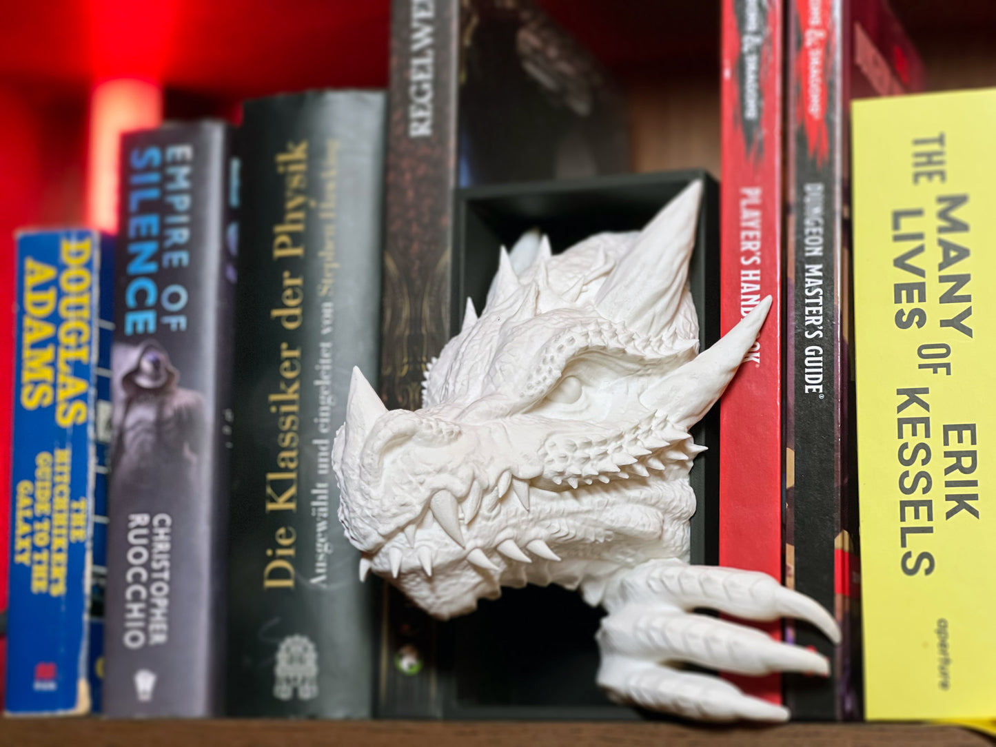 The Sentinel of Forgotten Realms – Dragon Head Book Nook